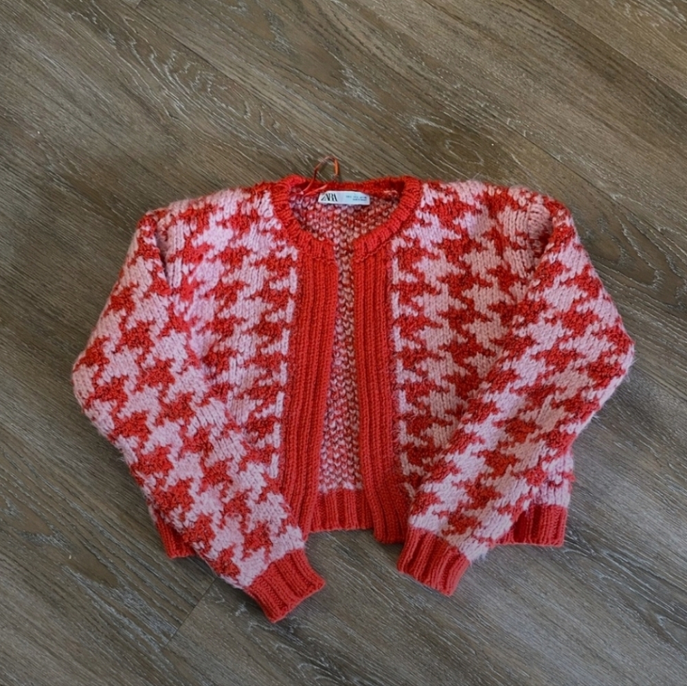 Zara Pink and Red Boxy Houndstooth Cardigan Small NWT